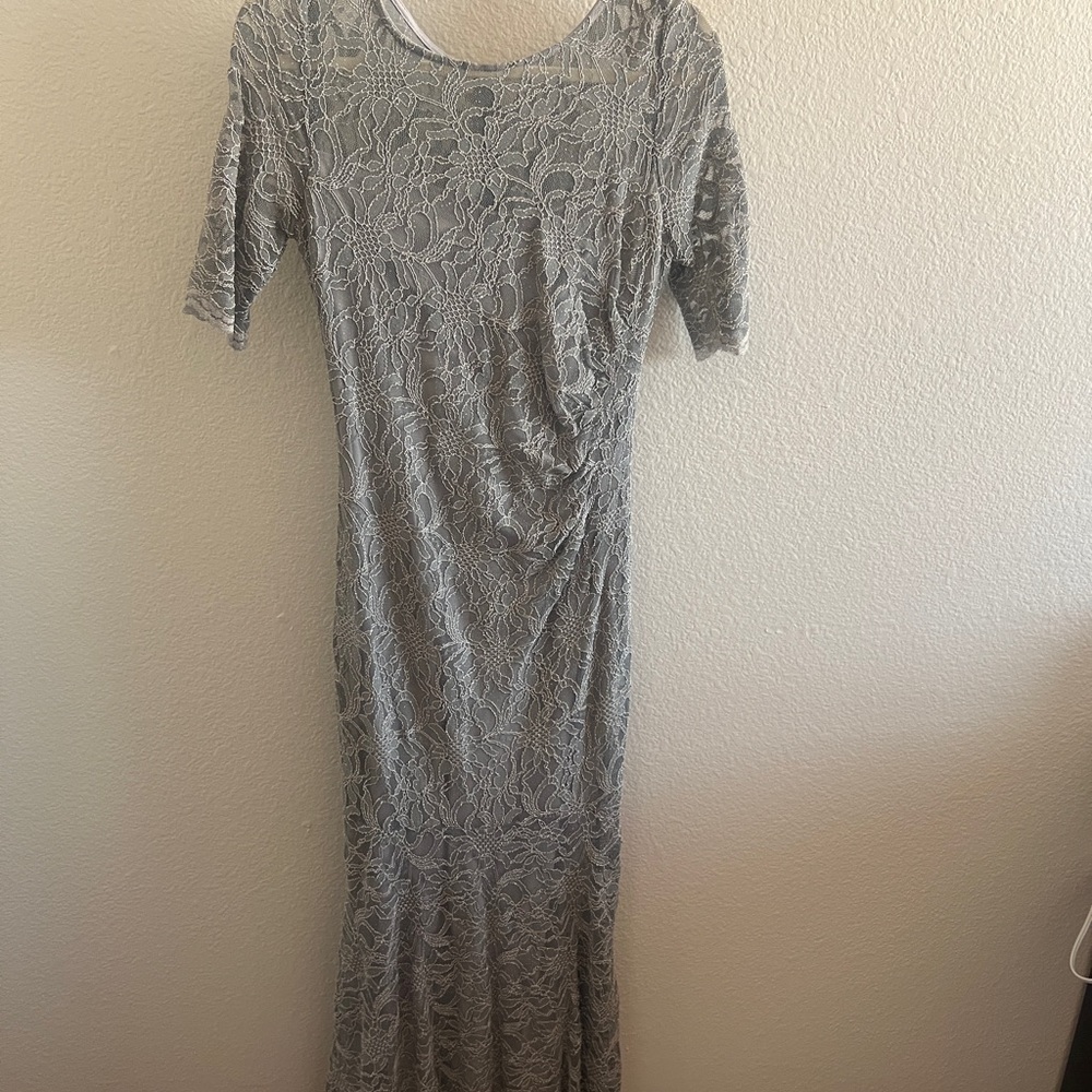 Xscape Gray Sheath Dress Short Sleeve Crew Neck